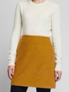 Uniqlo Mustard Wool-Blend Mini Skirt